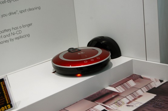 Vacuum Cleaner automático HOM-BOT de LG Vacuum Cleaner automático HOM-BOT de LG