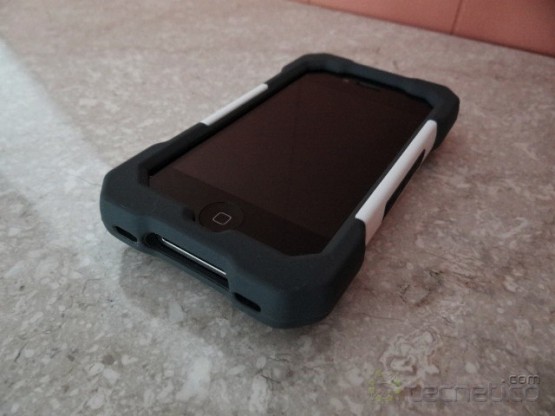 Incipio-HiveResponse-iPhone-Review-1
