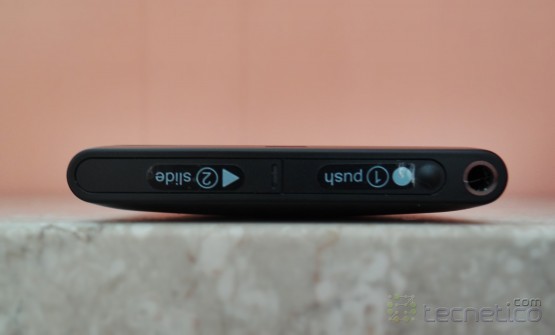 NokiaLumia800-Review-4