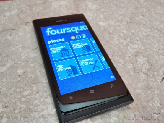 NokiaLumia800-Review-9