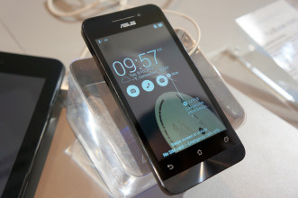 Tableta y teléfono: ¿es el Padfone Mini de Asus "lo mejor de dos mundos"? [ VIDEO ]