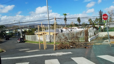 A salvar los cables y evitar la desconexión tras el paso del huracán María