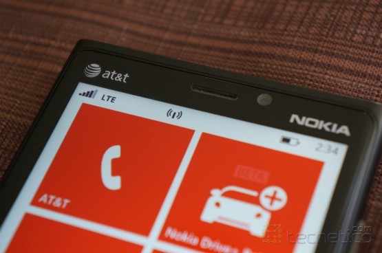 Pantalla táctil con tencología "PureMotion HD+" del Lumia 920 de Nokia