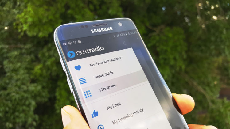 Nextradio es la aplicación que "despierta" el radio FM que trae de fábrica (foto: Tecnético)