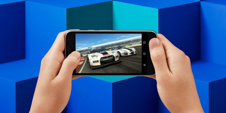 El Moto G Play, cuarta generación, ofrece una pantalla de 5" HD (foto: Motorola)