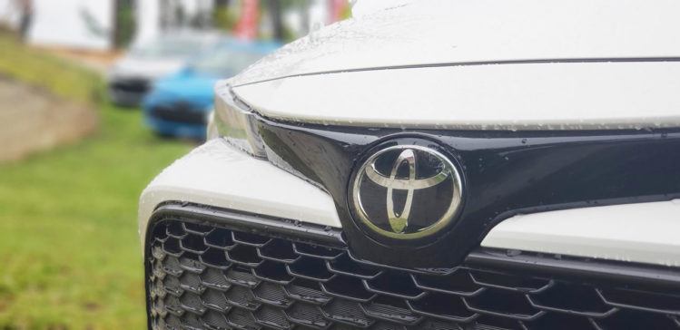 Una gran parrilla y agresivo diseño frontal se destacan en el nuevo Corolla Hatchback de Toyota (foto: Tecnético)