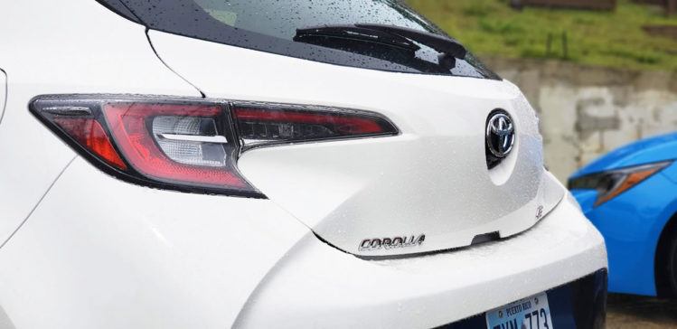 En color blanco perlado, el Corolla Hatchback de Toyota. modelo 2019 resulta muy atractivo (foto: Tecnético)