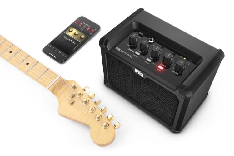 Es impresionante lo pequeño que es el iRig Micro Amp (fuente: IK Multimedia)